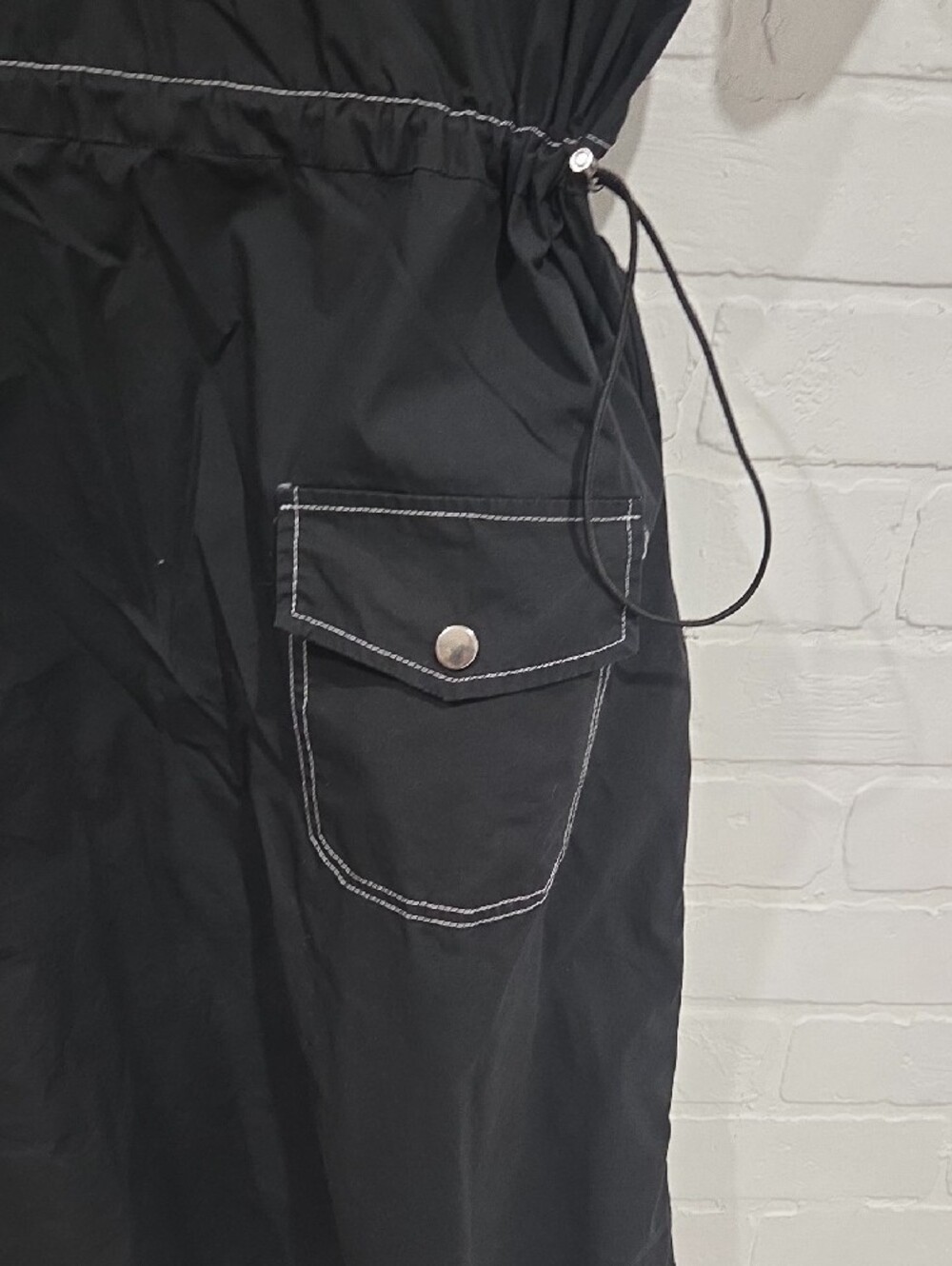 Vincent Korean Pocket Midi Dress - Picture 4 of 8